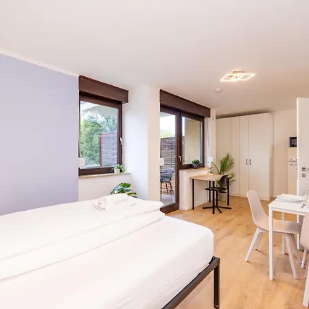 Nette Mit Terrasse 뷔르츠부르크