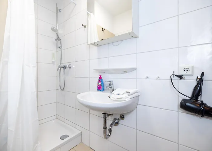 Appartement Nette Mit Terrasse Würzburg